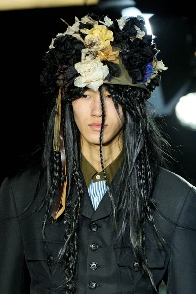 Look 53